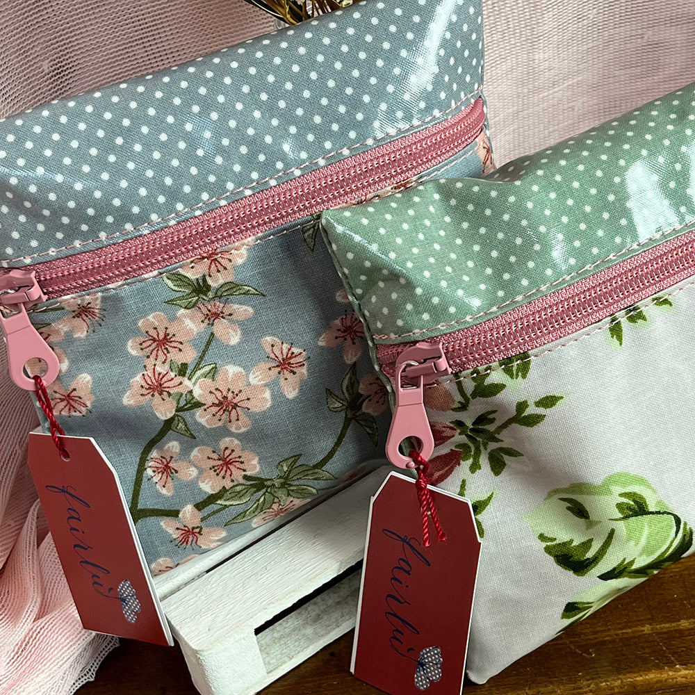 Square pouch, waxed cotton, coin purse, pencil case, clutch bag