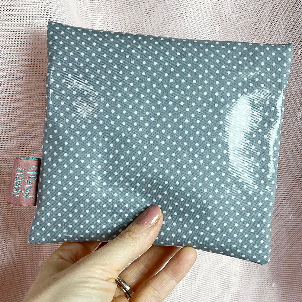 Square pouch, waxed cotton, coin purse, pencil case, clutch bag