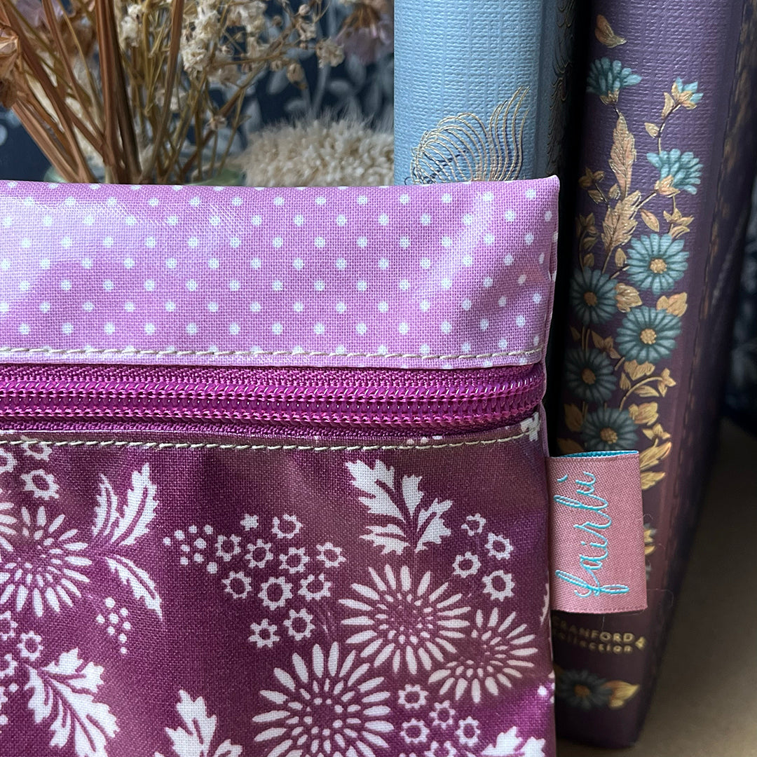 Square pouch, waxed cotton, coin purse, pencil case, clutch bag