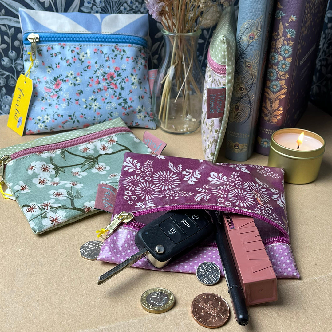 Square pouch, waxed cotton, coin purse, pencil case, clutch bag