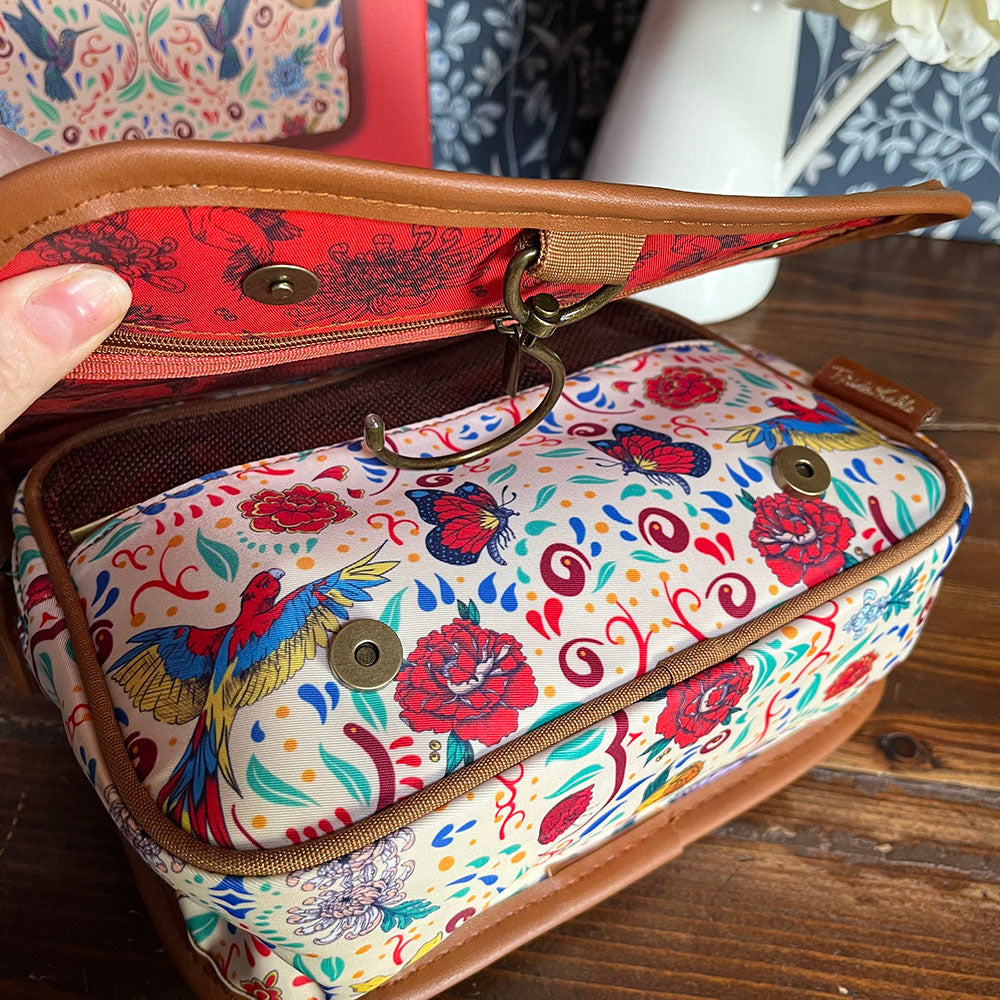 Beauty case da viaggio con gancio Frida Kahlo, pattern floreale