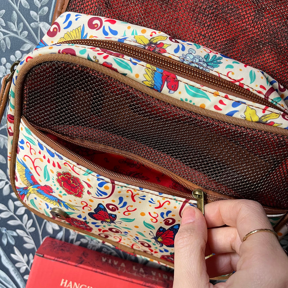 Beauty case da viaggio con gancio Frida Kahlo, pattern floreale