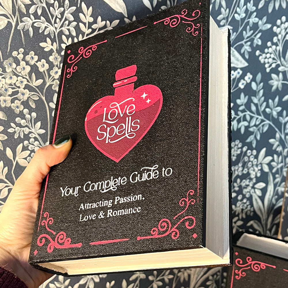 Scatola libro Love Spells, pozione d'amore, box in legno, witchy vibes