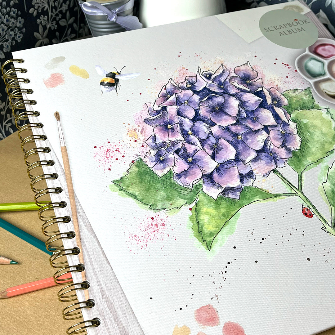 Album per scrapbooking, fotografie, disegni e ricordi "Ortensia" 30x30cm