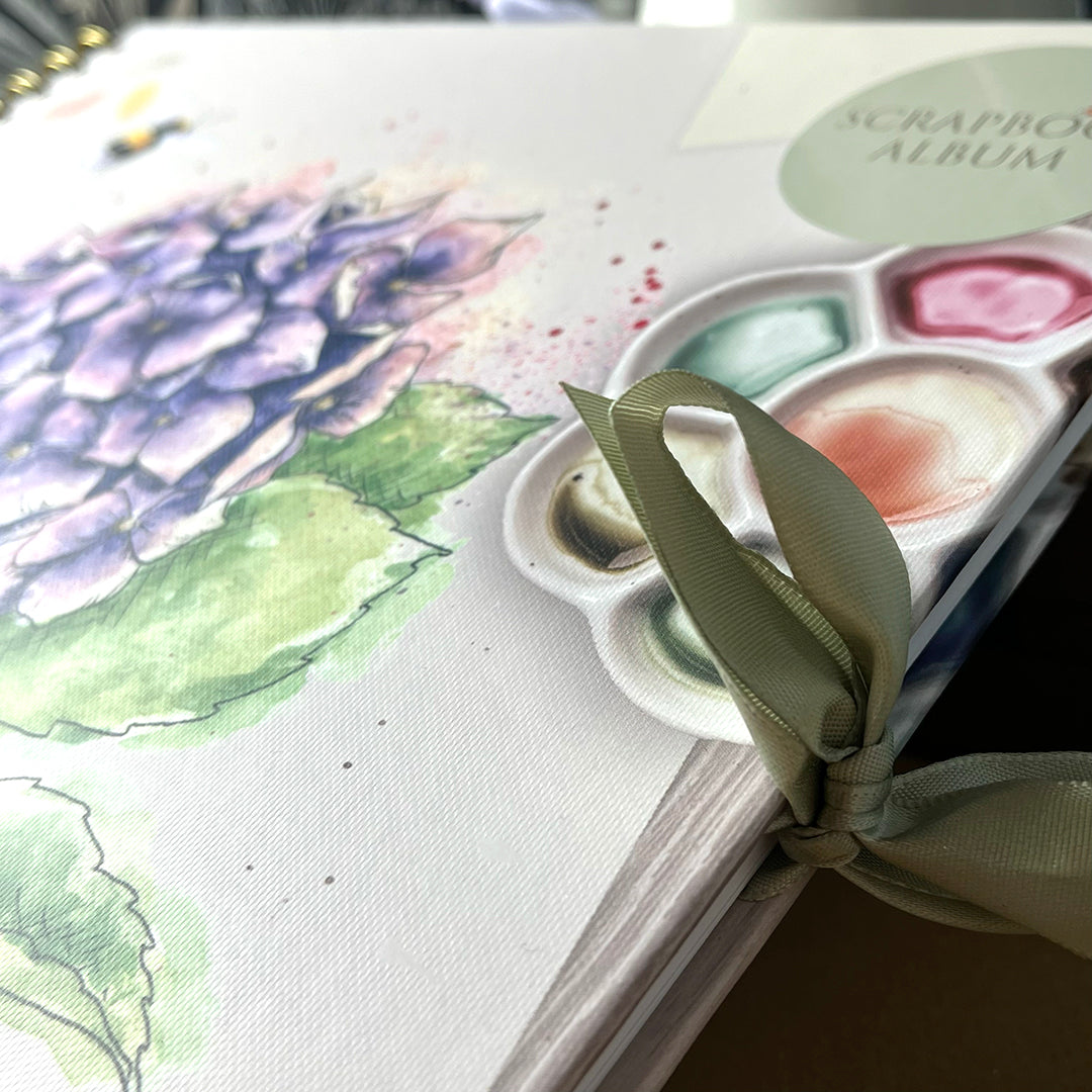 Album per scrapbooking, fotografie, disegni e ricordi "Ortensia" 30x30cm