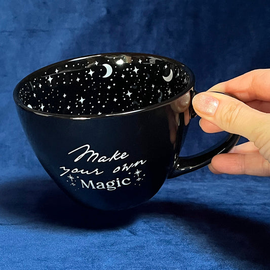 Tazza "Make Your Own Magic, ceramica nera con stelle, witchy, 