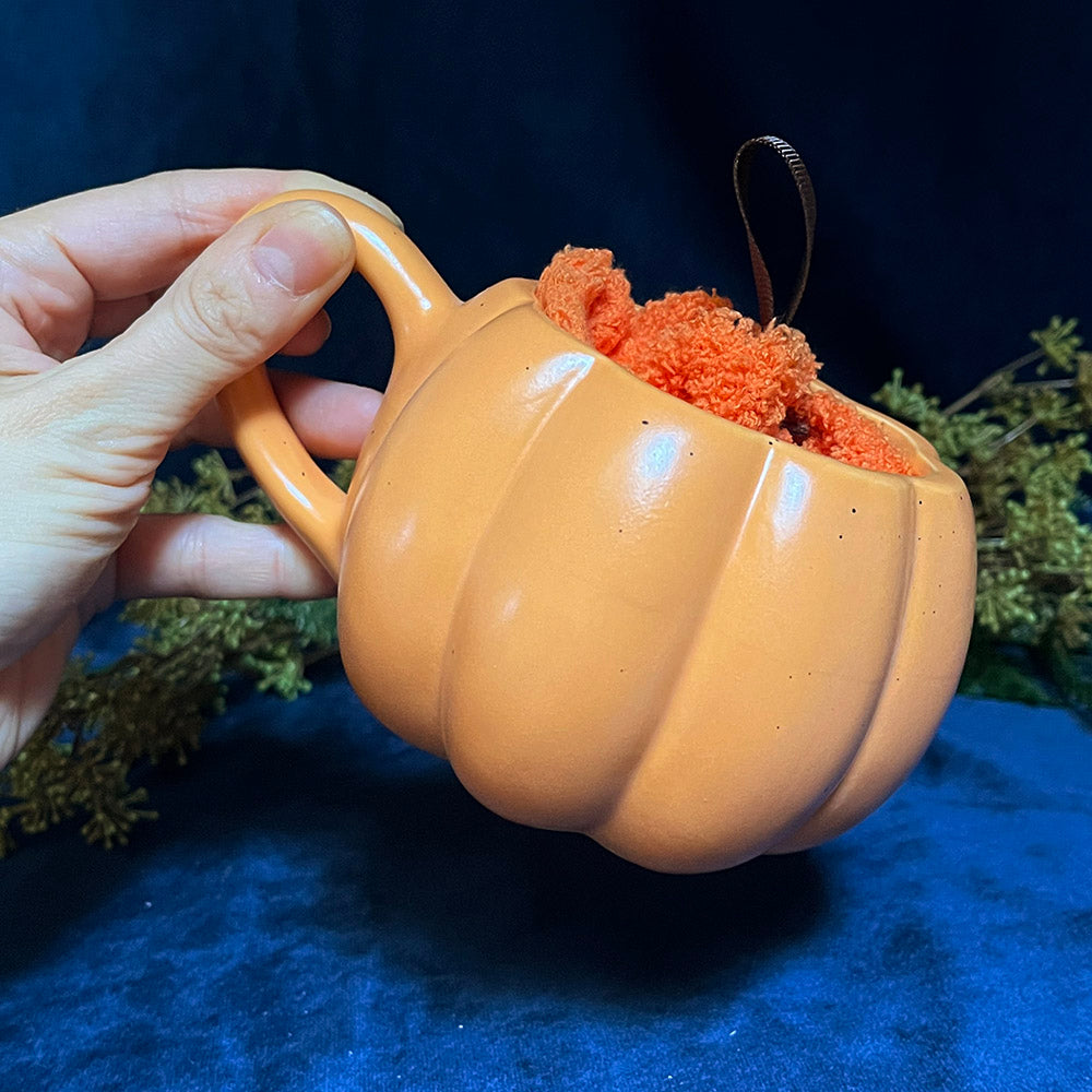 Tazza a forma di zucca "Pumpkin", set regalo con calzini di pile