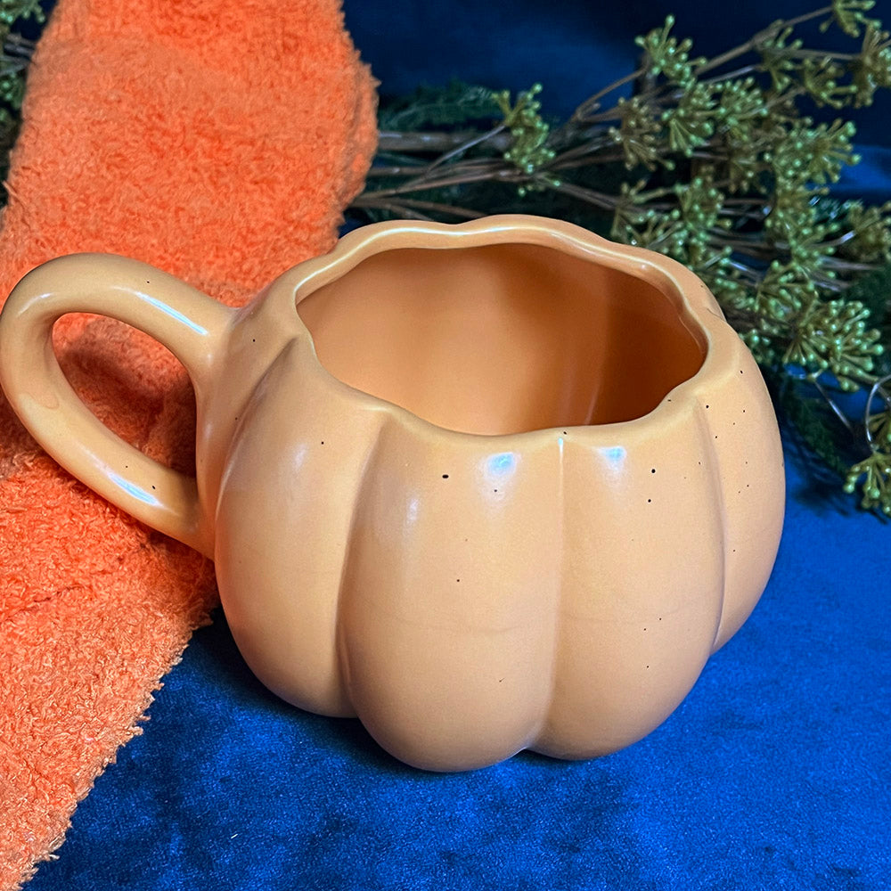 Tazza a forma di zucca "Pumpkin", set regalo con calzini di pile