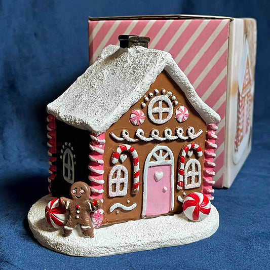 Gingerbread House Christmas, incense burner, cones, gingerbread house