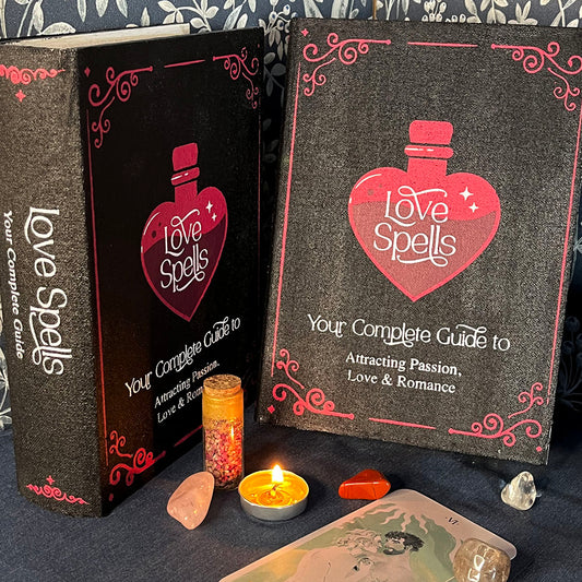 Scatola libro Love Spells, pozione d'amore, box in legno, witchy vibes