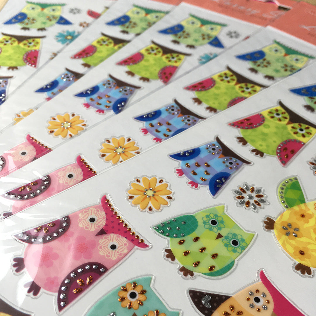 Foglio di Stickers Luxury con dettagli glitter a rilievo- Gufi